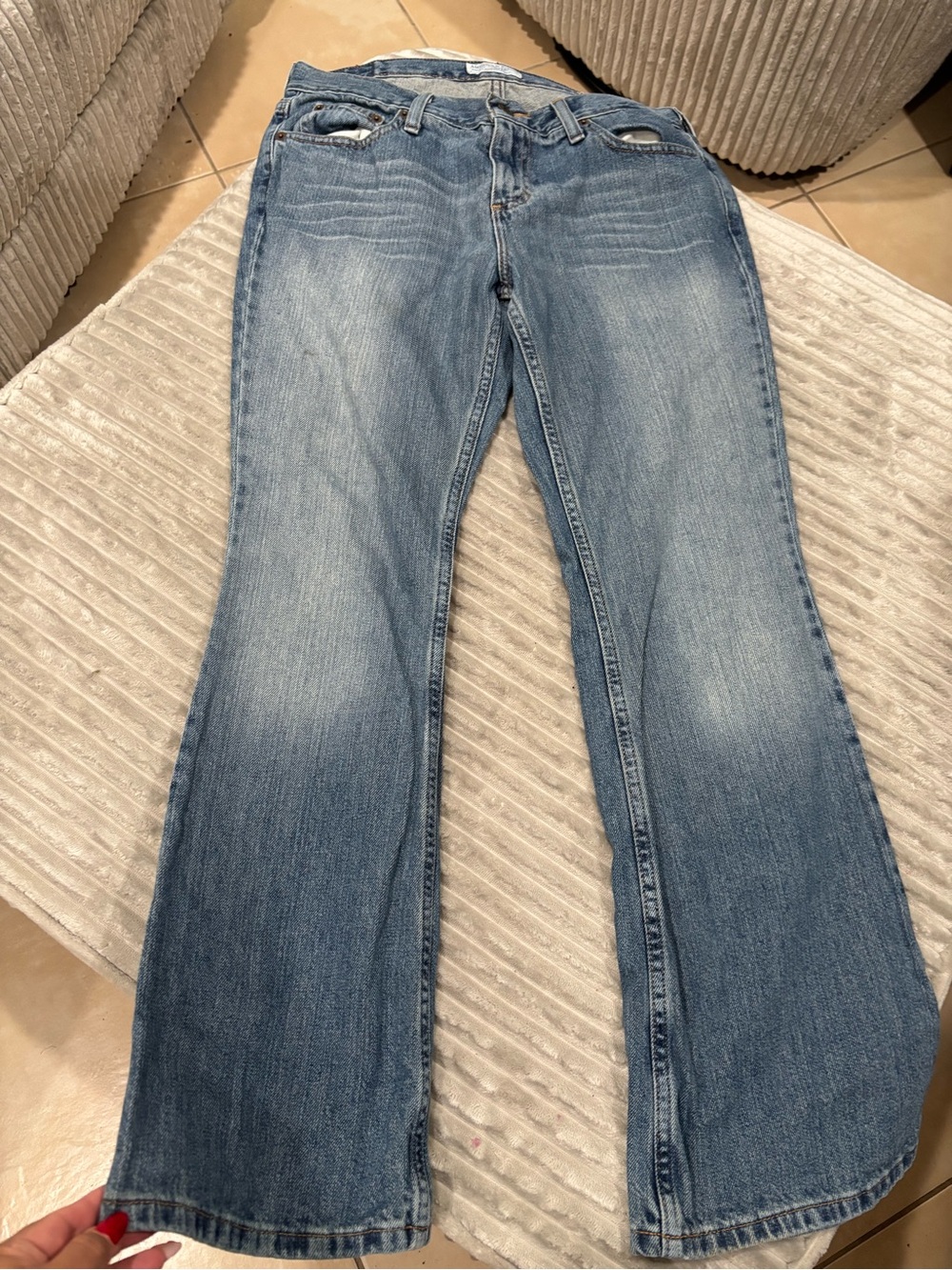 Classic High-Rise Light Blue Flare Jeans - Picture 2 of 6